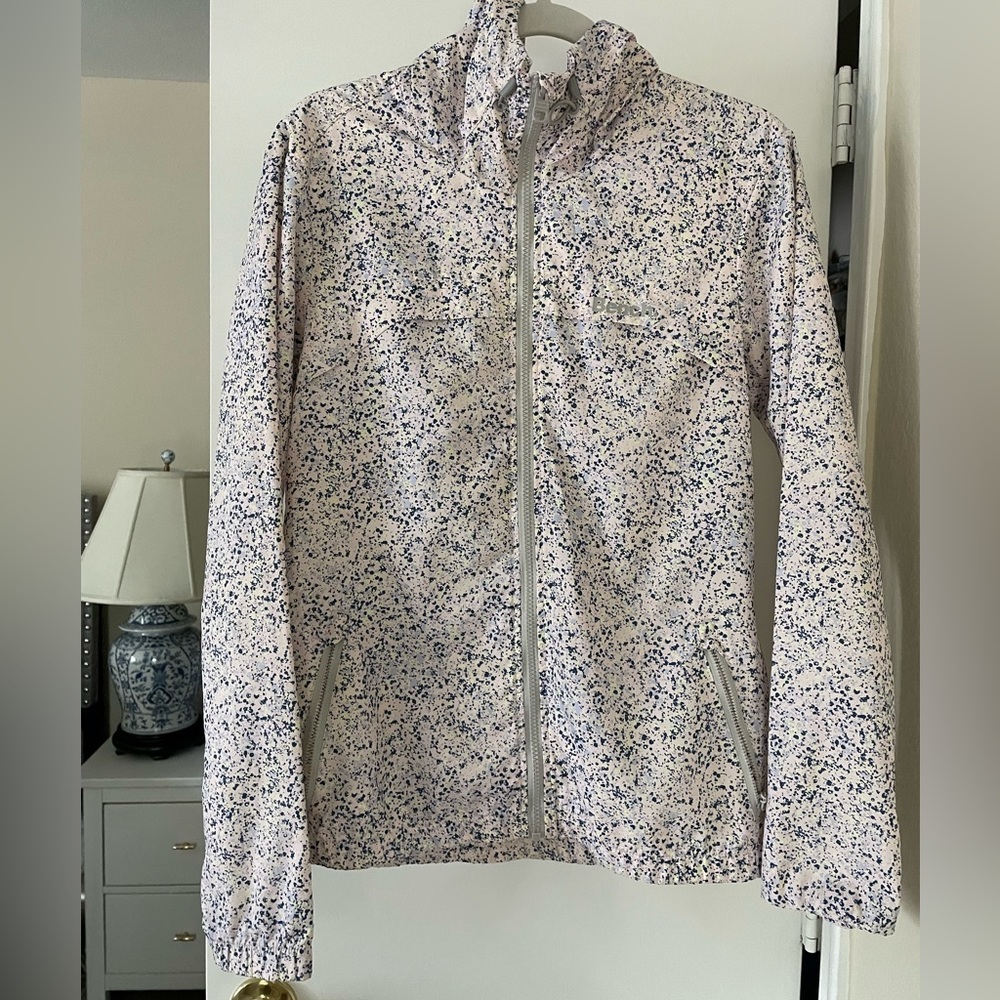 Bench. speckled windbreaker/rain jacket